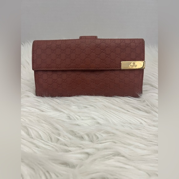 Gucci Handbags - Gucci Long Wallet